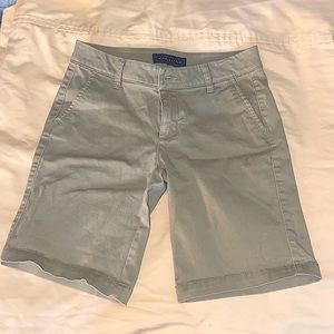 Khaki Aeropostale shorts!